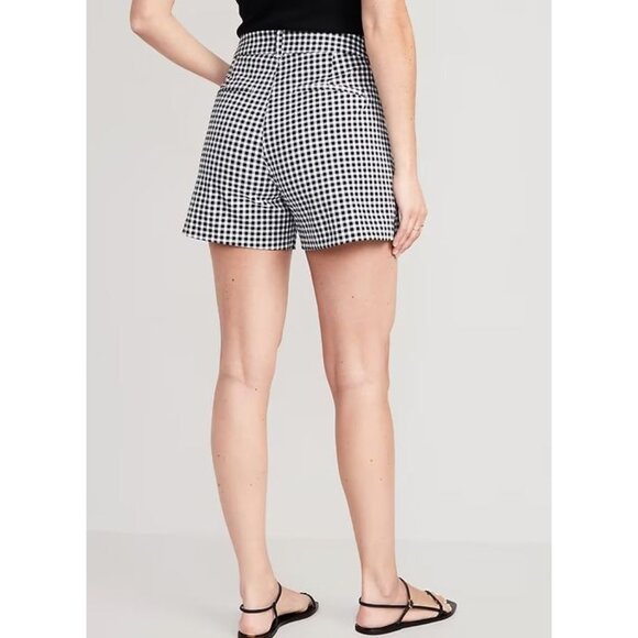 Old Navy Pixie High Rise Gingham Shorts Womens 6 Secret Smooth Pockets Black NEW - Picture 2 of 12